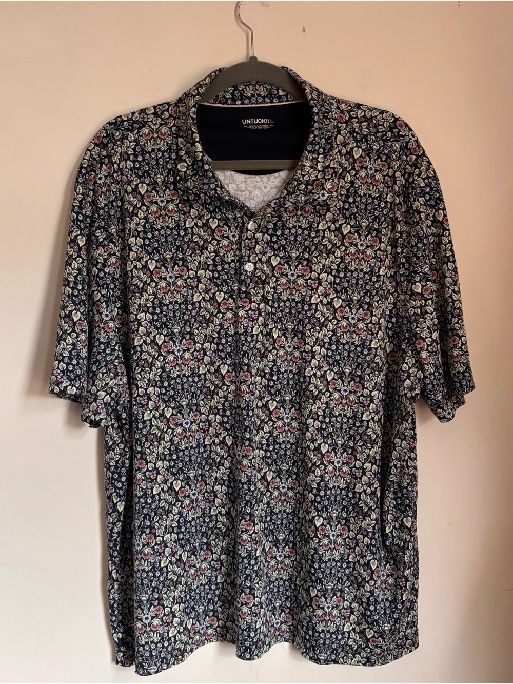 UNTUCKit Black Floral Short-Sleeve Polo with Pink & Cream Flowers